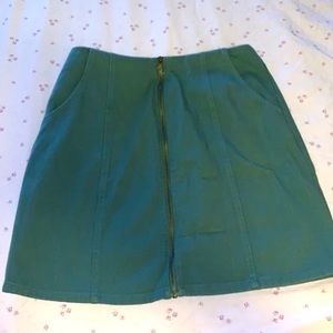 Army green zipper skirt